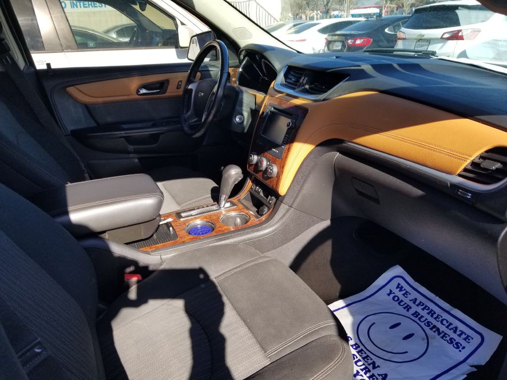 2014 Chevrolet Traverse Image 8