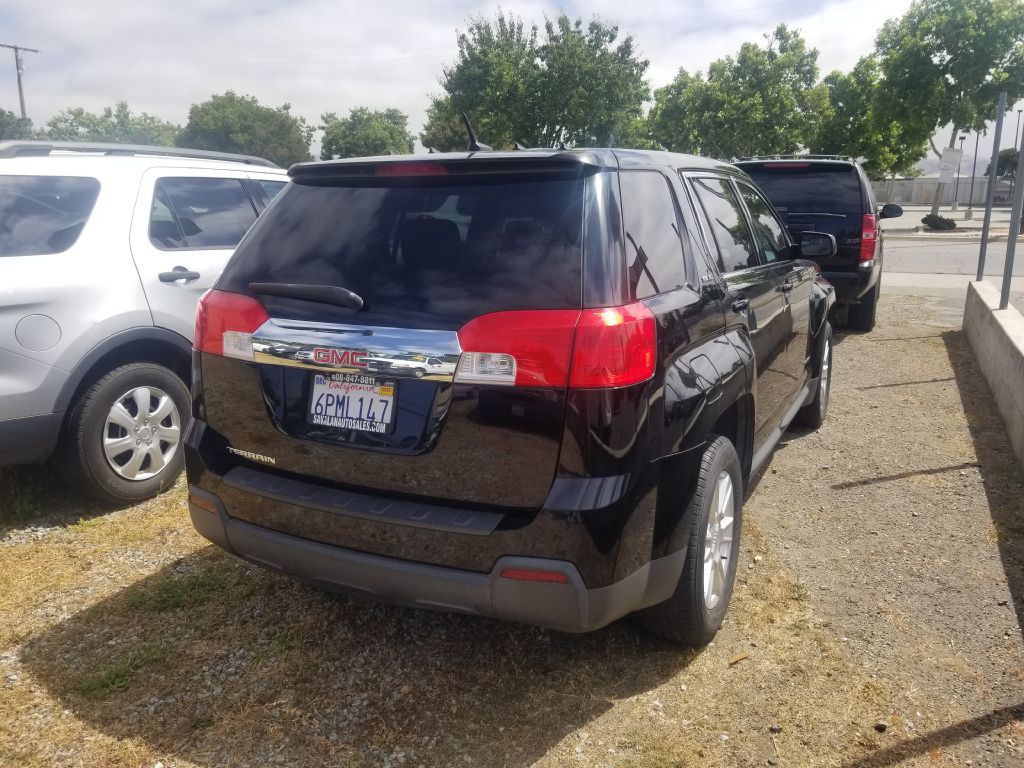 2011 GMC Terrain Image 3