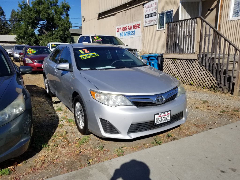 2012 Toyota Camry Image 4