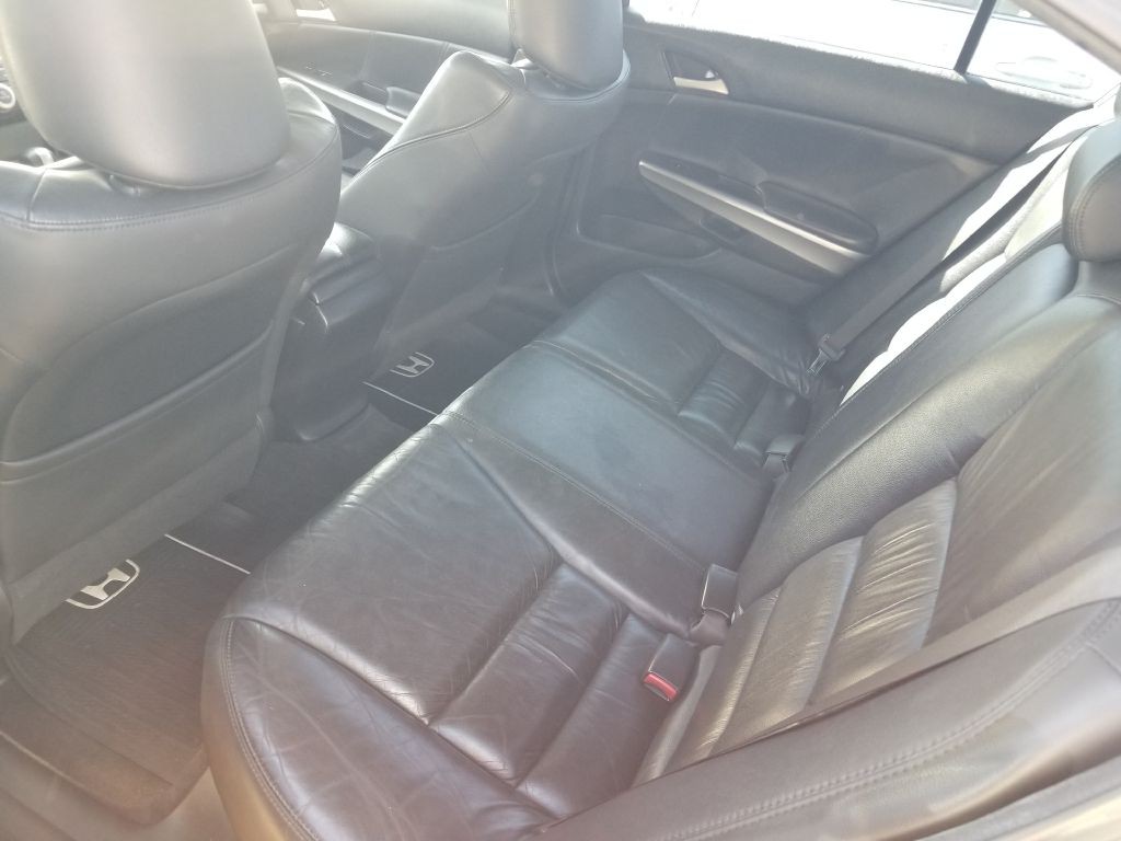 2009 Honda Accord Image 6