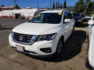 Image for 2018 Nissan Pathfinder S ID: 6771763
