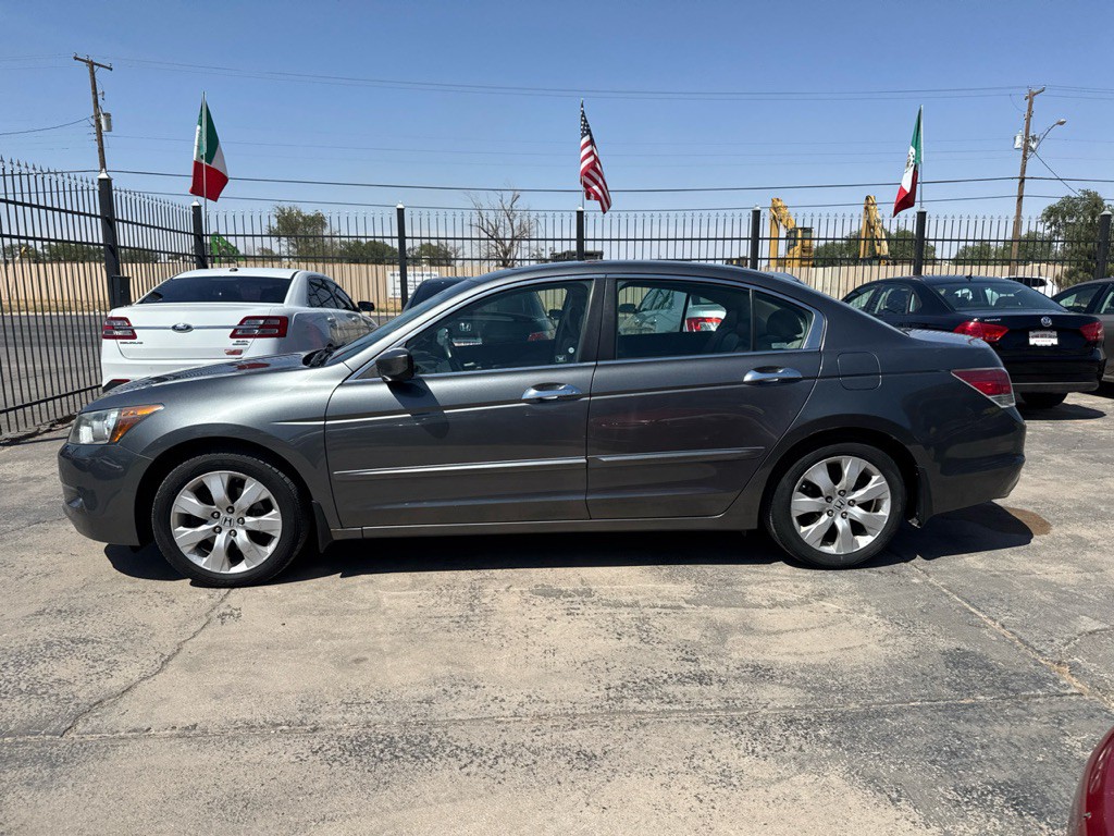 2009 Honda Accord Image 4
