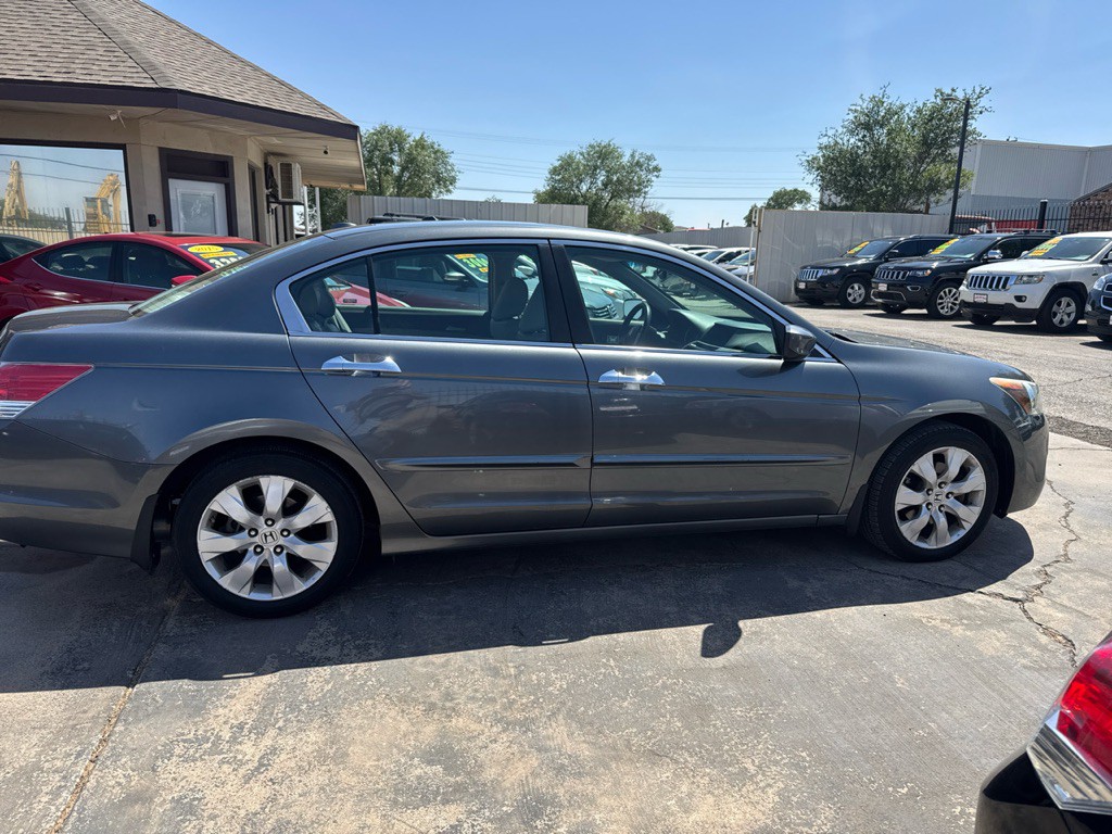 2009 Honda Accord Image 8