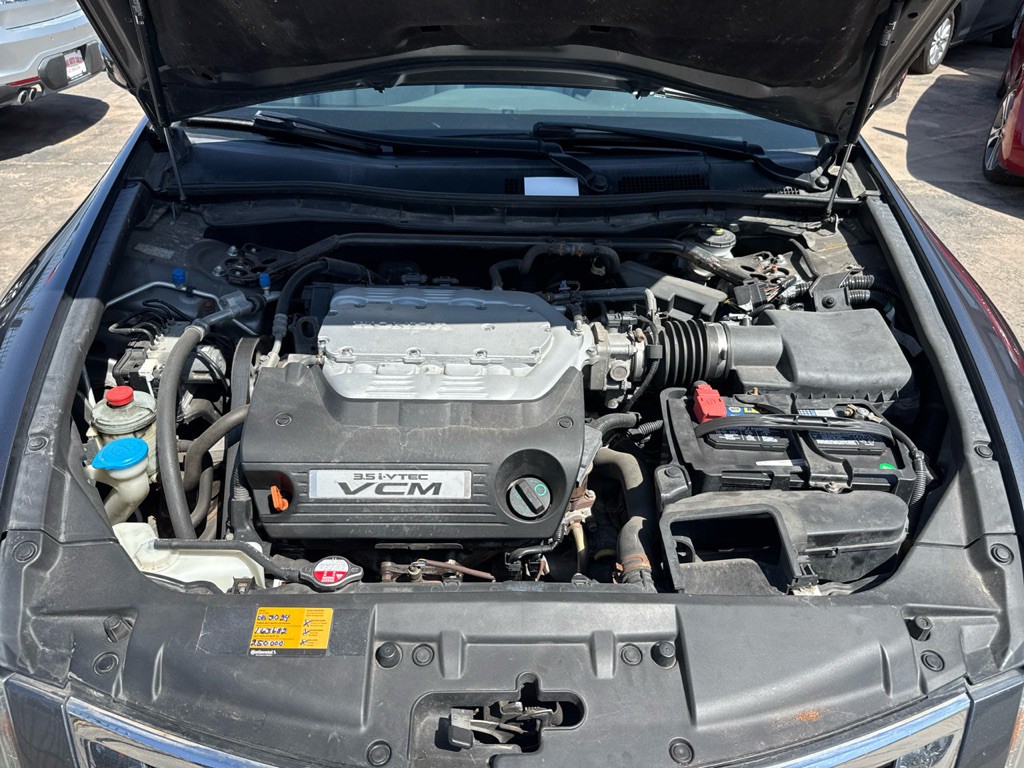 2009 Honda Accord Image 18