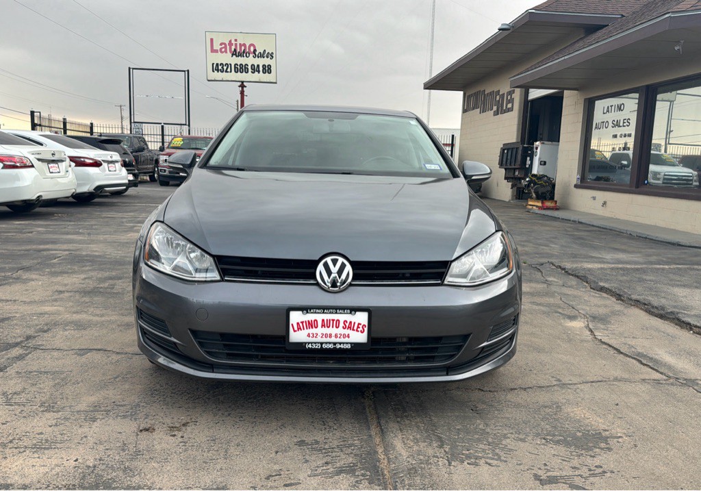 2017 Volkswagen Golf Image 2
