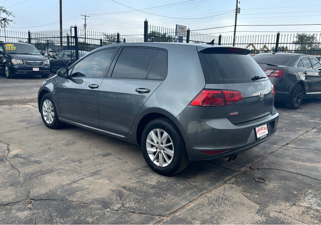 2017 Volkswagen Golf Image 5