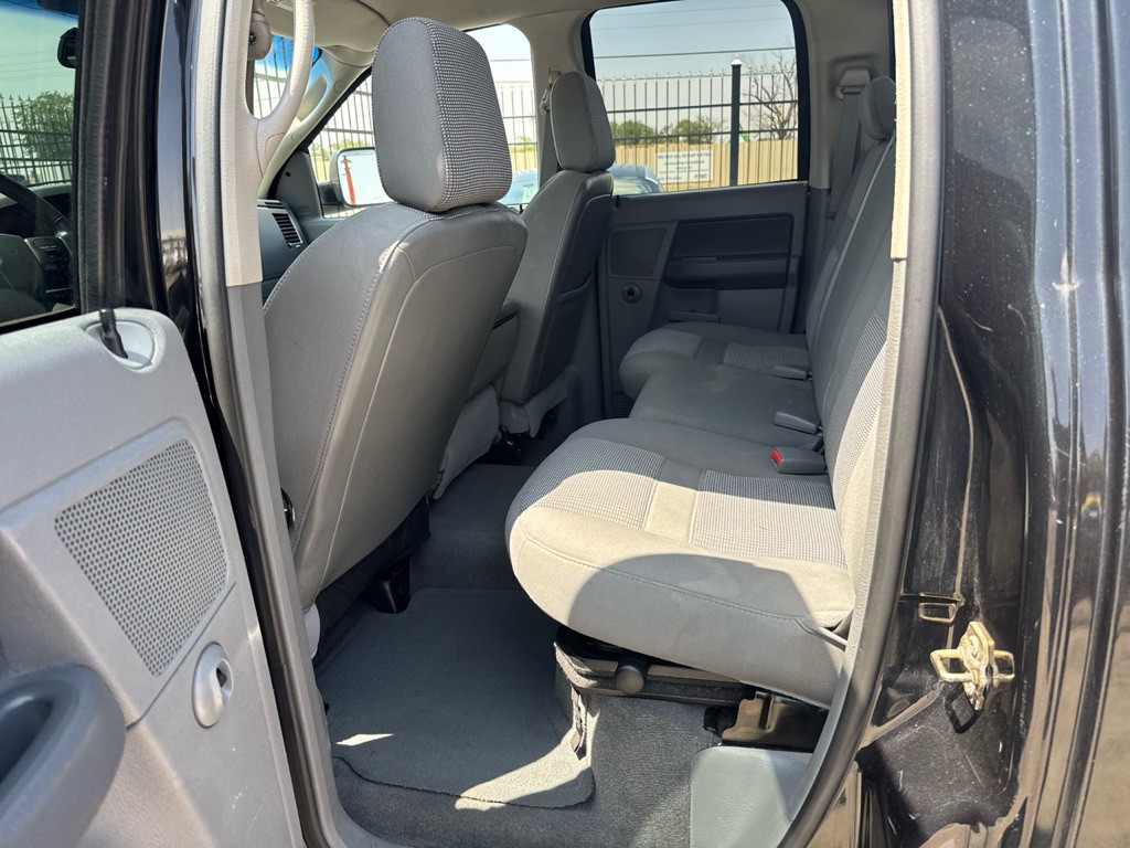 2006 Dodge Ram 2500 Image 12