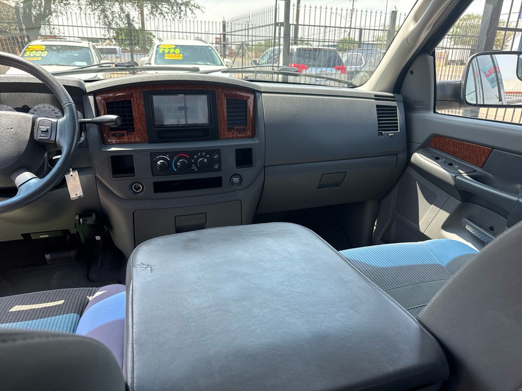 2006 Dodge Ram 2500 Image 14