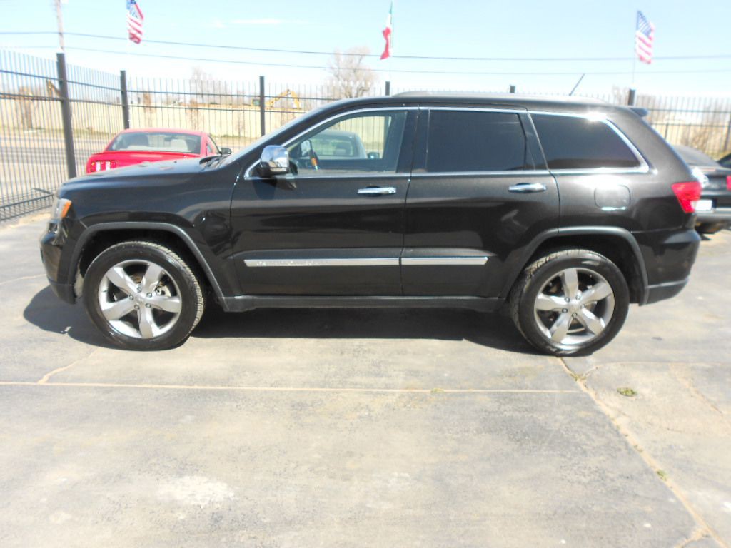 2013 Jeep Grand Cherokee Image 2