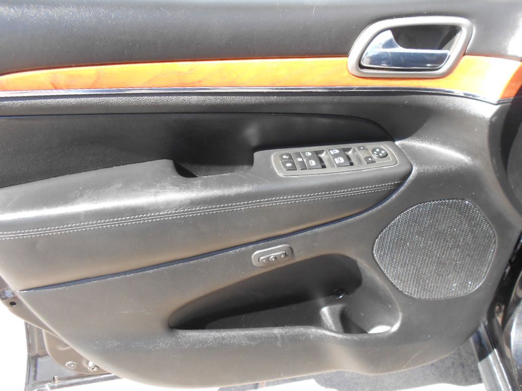 2013 Jeep Grand Cherokee Image 11