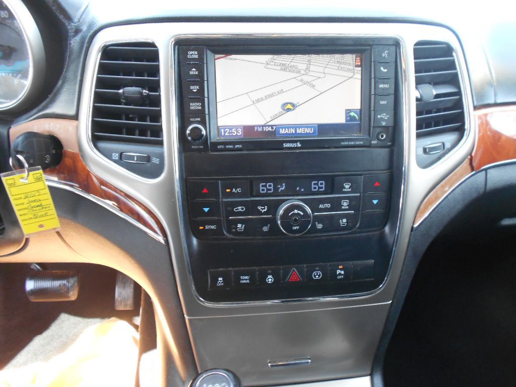 2013 Jeep Grand Cherokee Image 13
