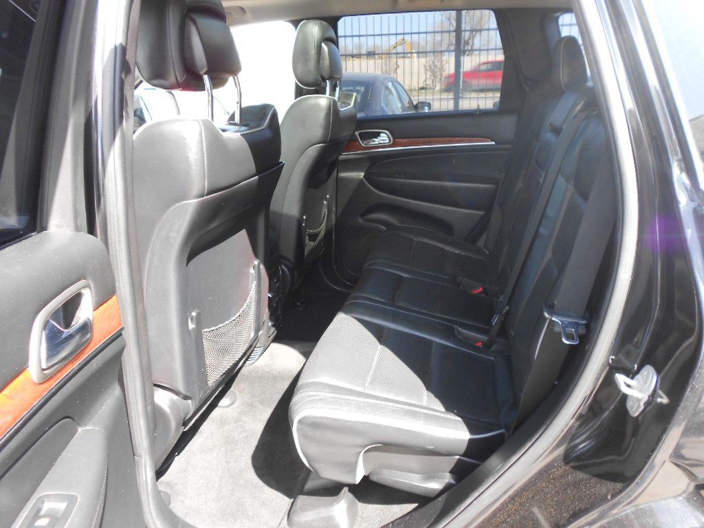 2013 Jeep Grand Cherokee Image 16