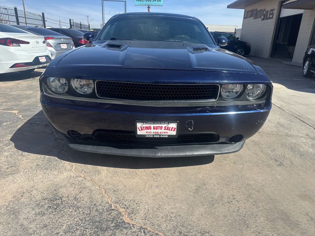 2014 Dodge Challenger Image 1