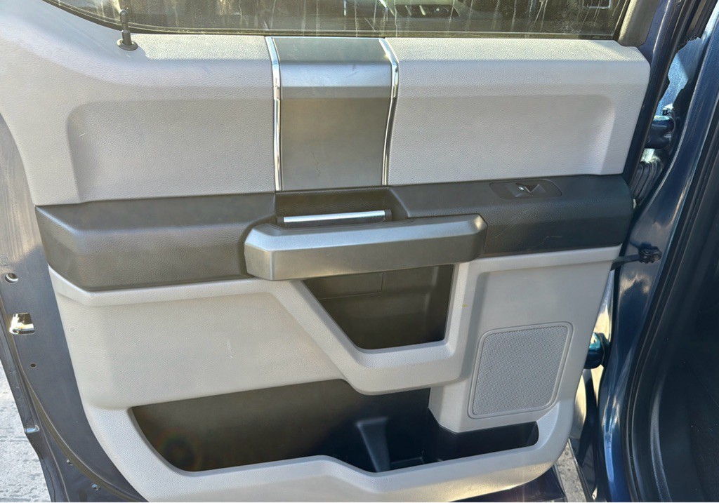 2016 Ford F-150 Image 17