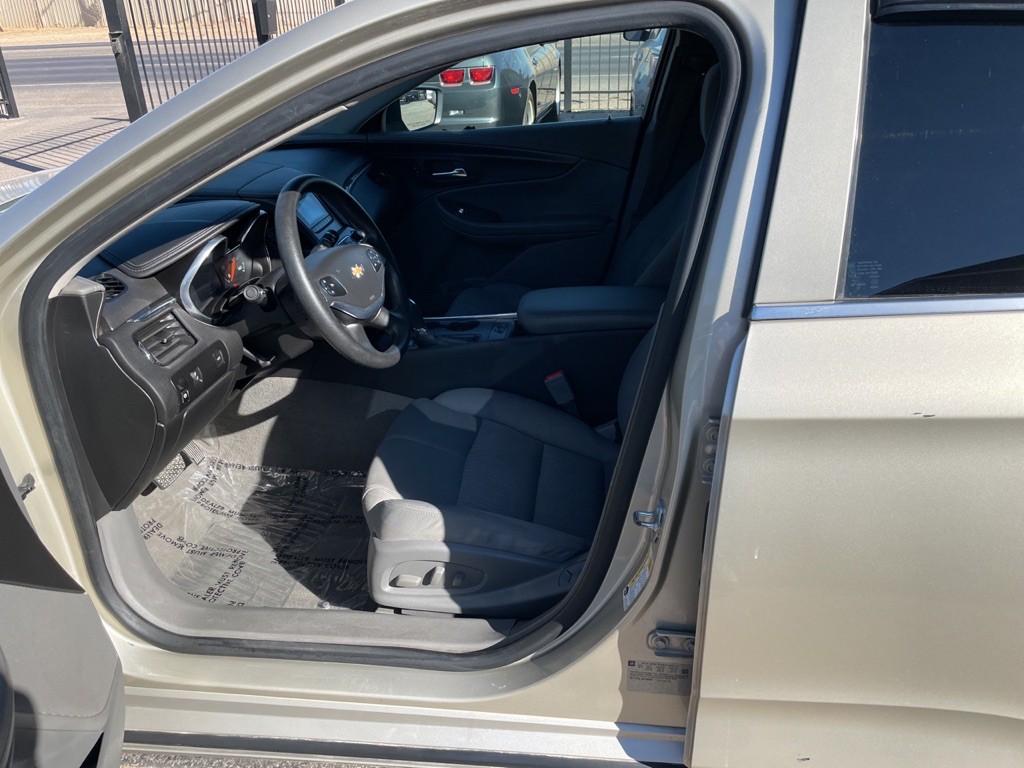 2014 Chevrolet Impala Image 11