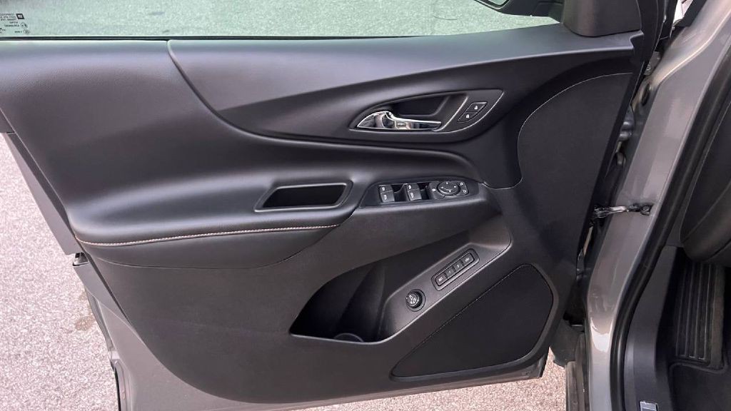 2019 Chevrolet Equinox Image 8