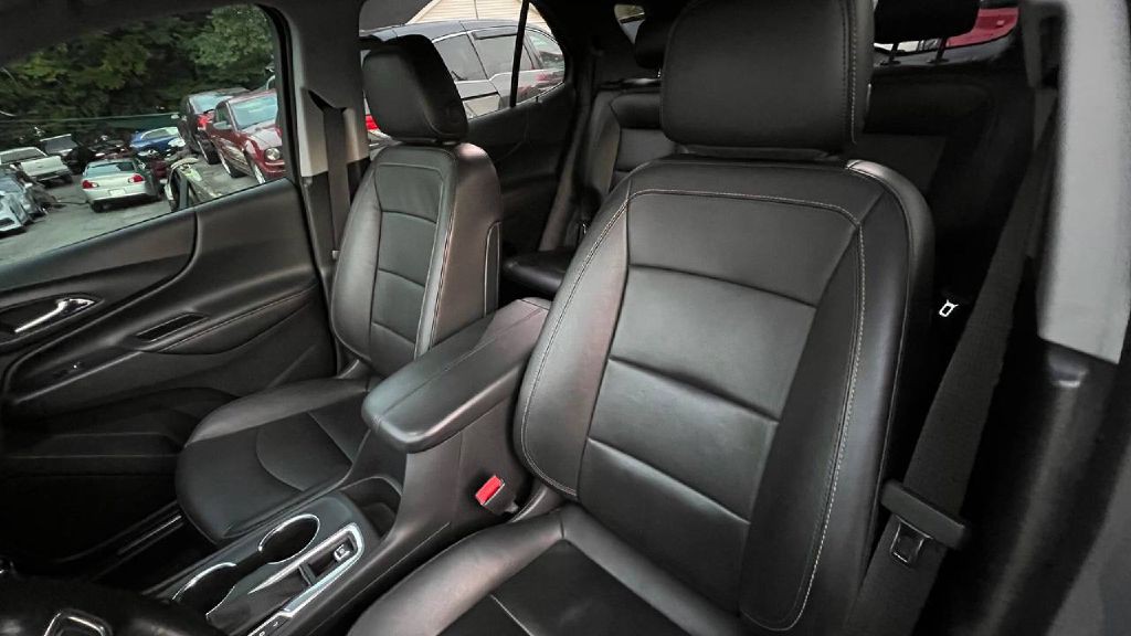 2019 Chevrolet Equinox Image 12