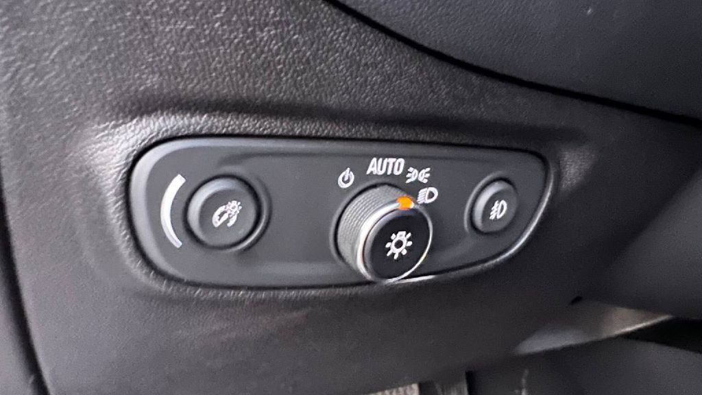 2019 Chevrolet Equinox Image 33
