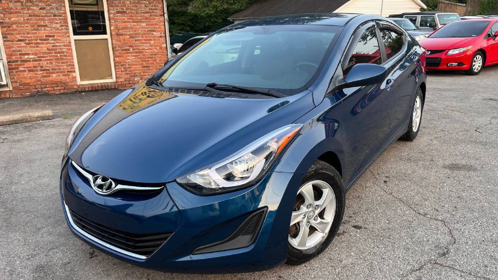 2015 Hyundai Elantra Image 1