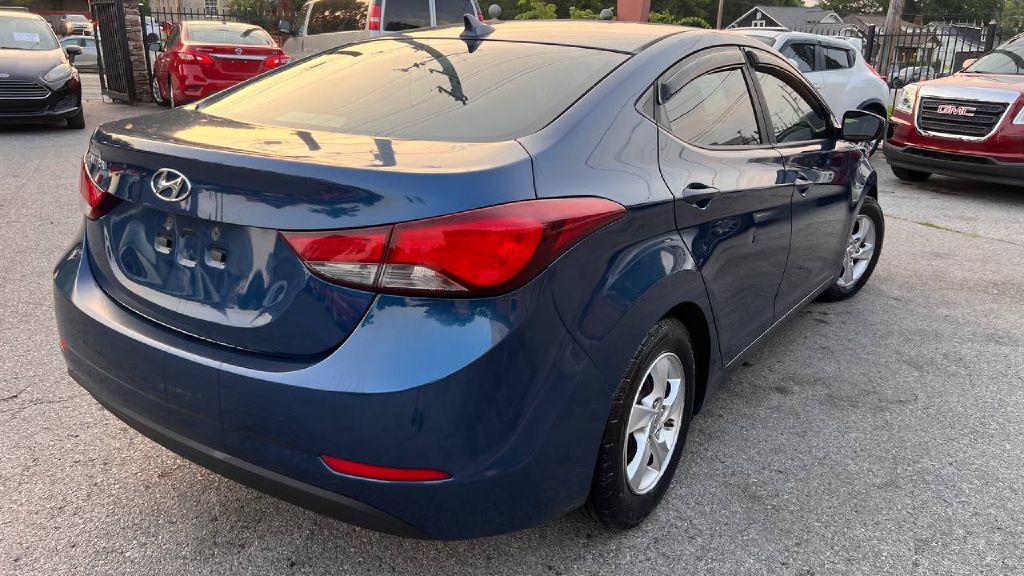 2015 Hyundai Elantra Image 5