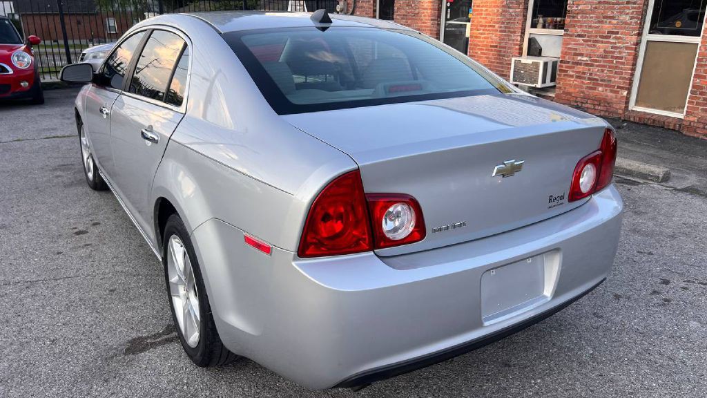 2012 Chevrolet Malibu Image 9