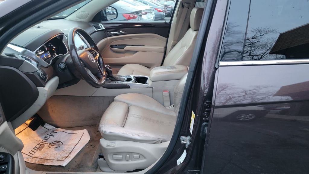 2015 Cadillac SRX Image 9