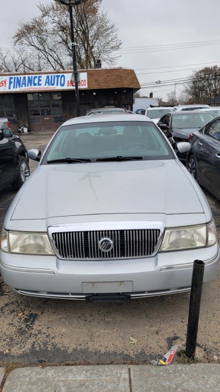 2003 Mercury Grand Marquis Image 2