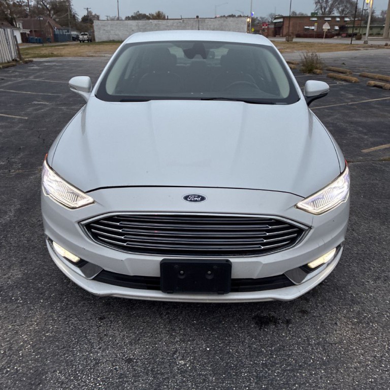 2017 Ford Fusion Image 8