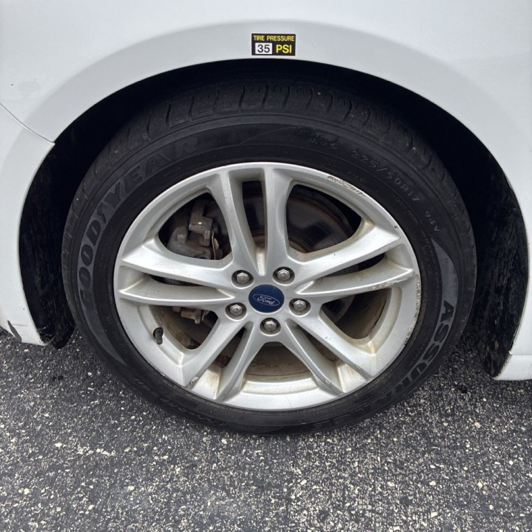 2018 Ford Fusion Image 9