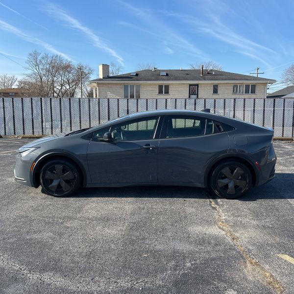 2024 Toyota Prius Image 6