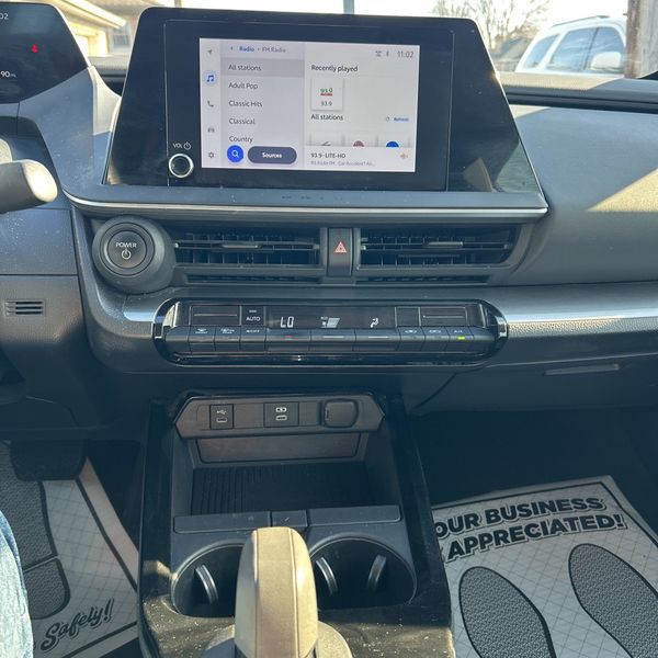 2024 Toyota Prius Image 16