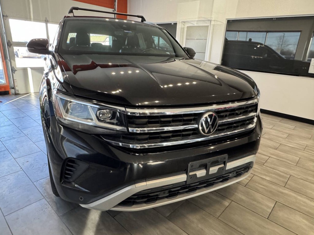 2020 Volkswagen Atlas Cross Sport Image 3