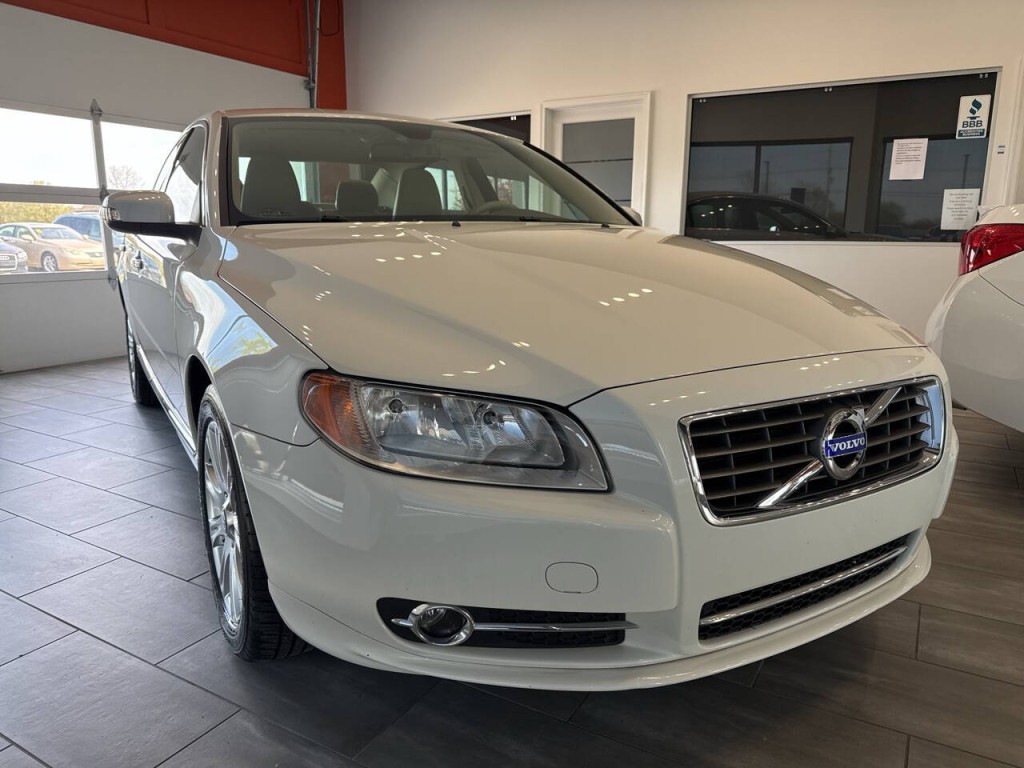 2010 Volvo S80 Image 1