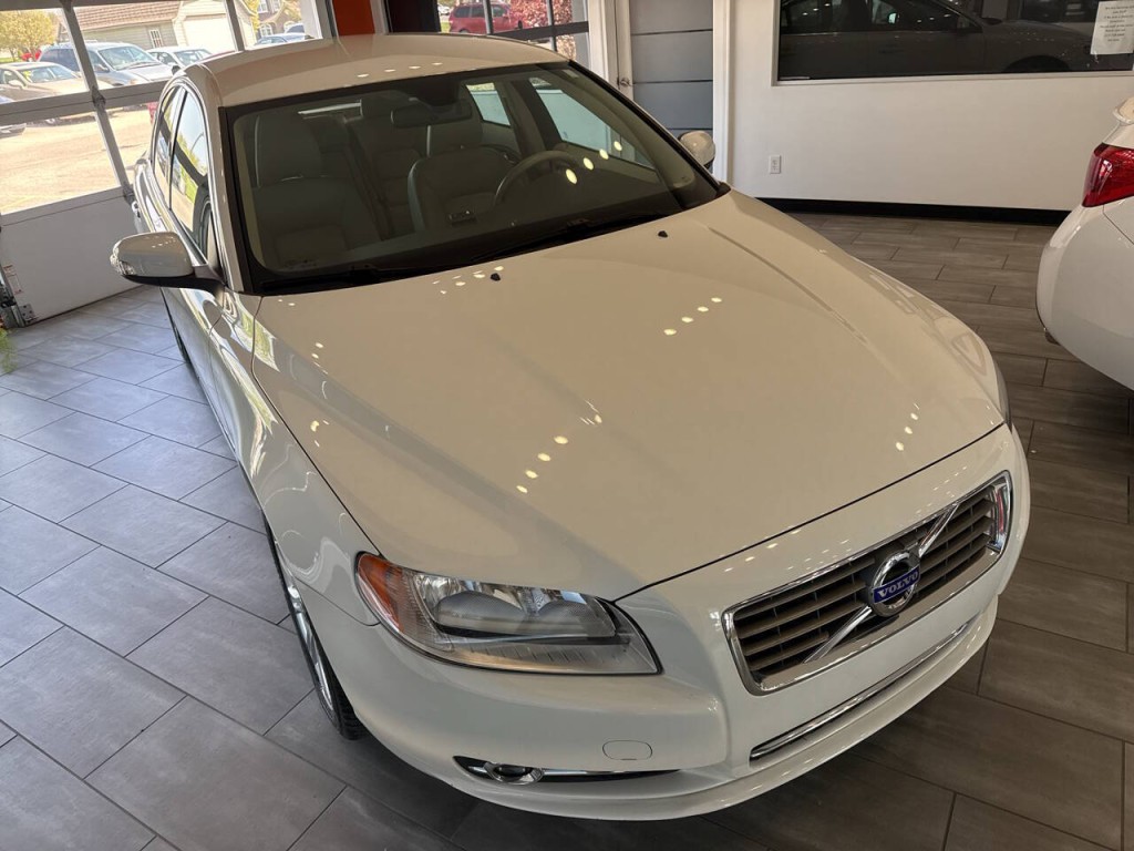 2010 Volvo S80 Image 10