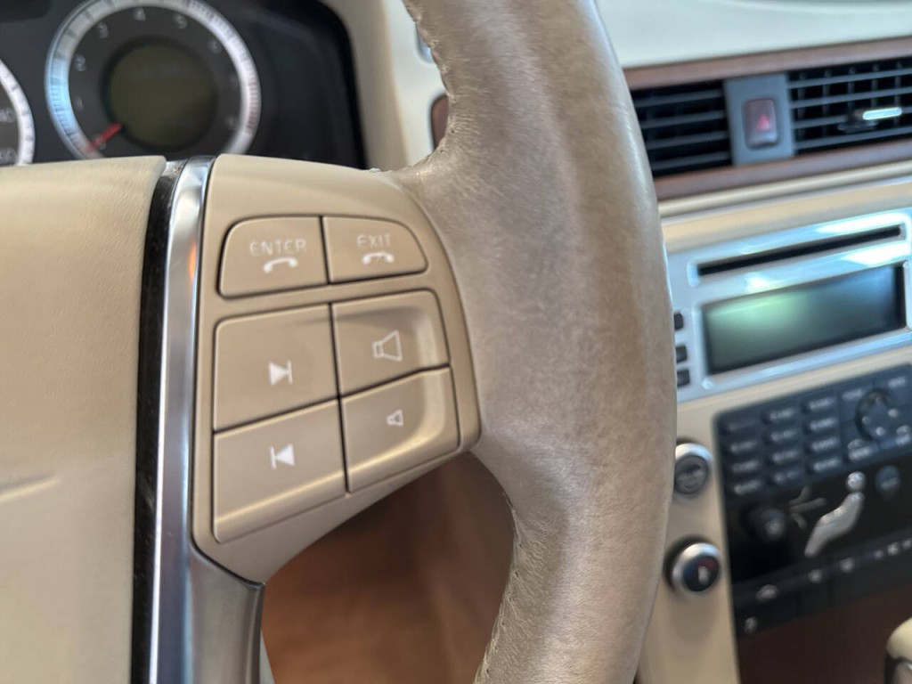 2010 Volvo S80 Image 20
