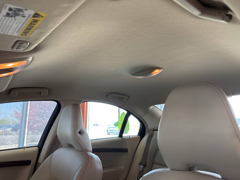 2010 Volvo S80 Image 26