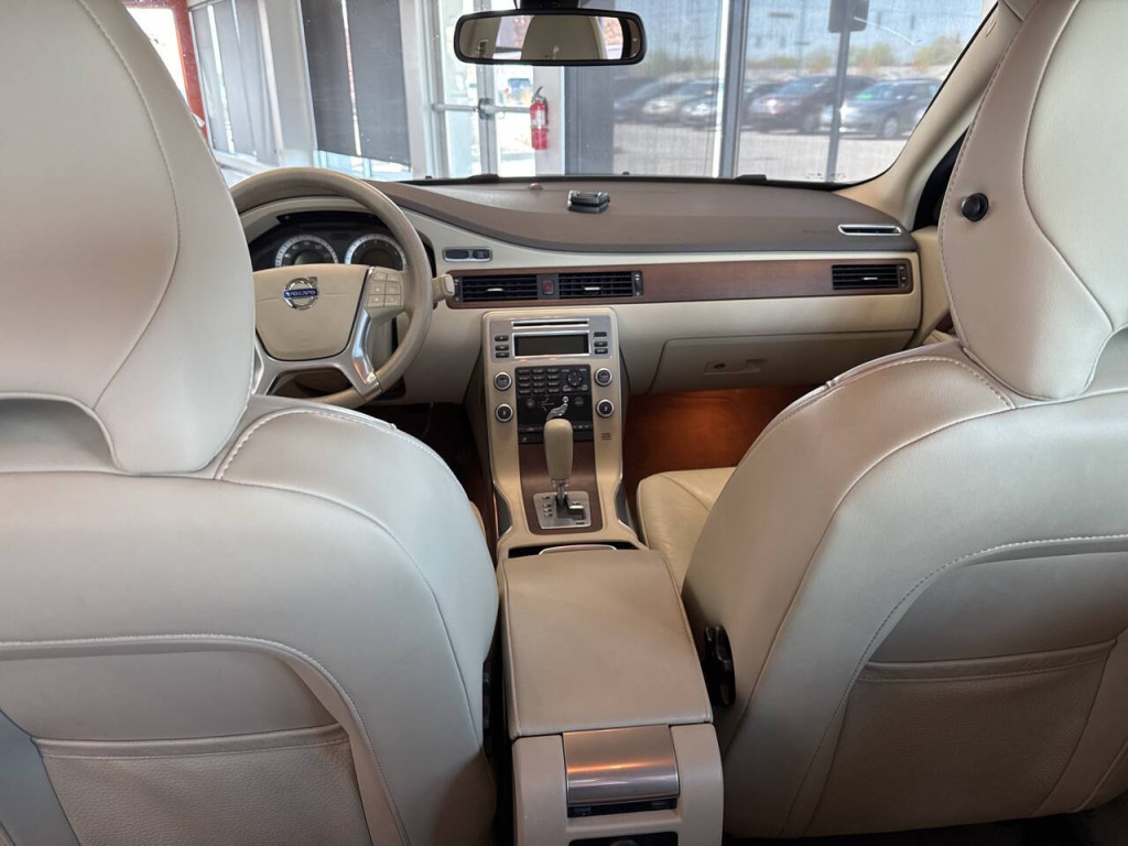 2010 Volvo S80 Image 29