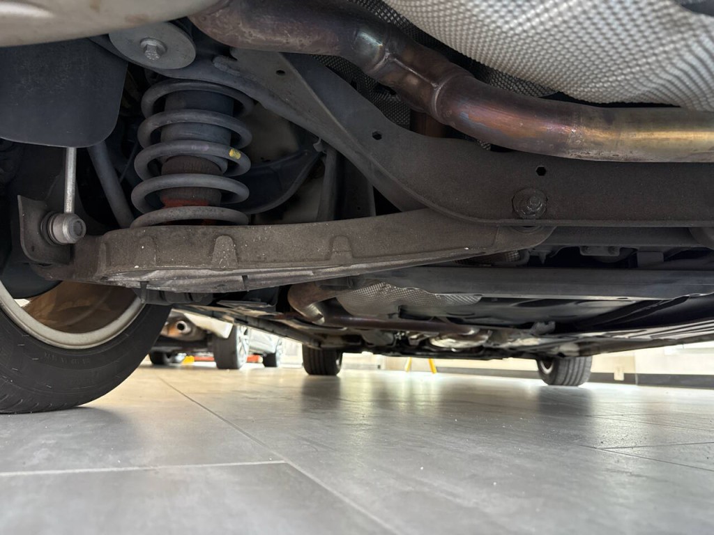 2010 Volvo S80 Image 49