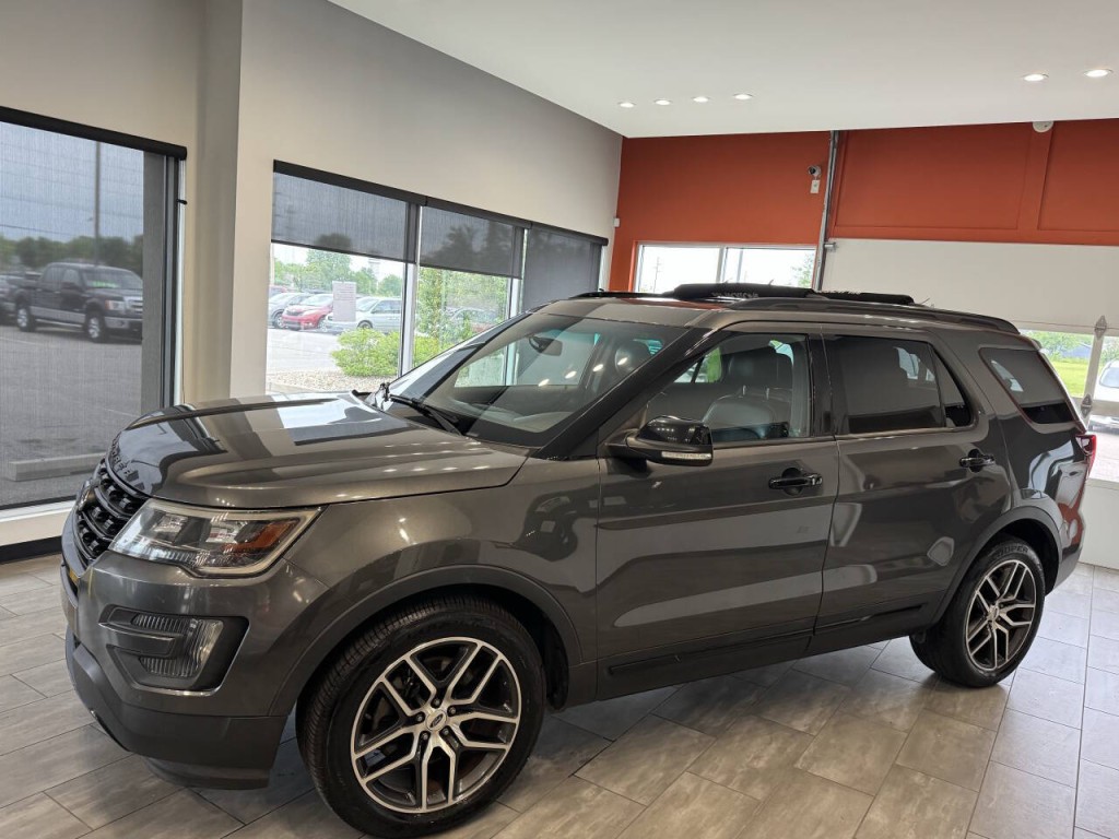 2016 Ford Explorer Image 7