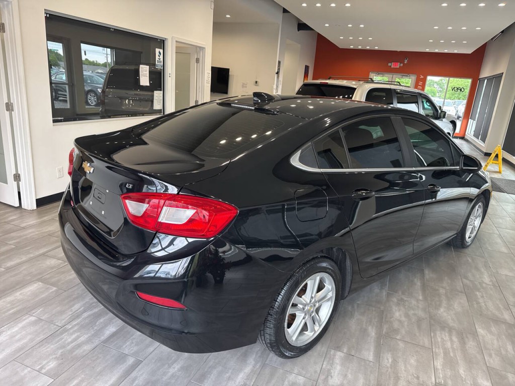 2016 Chevrolet Cruze Image 10