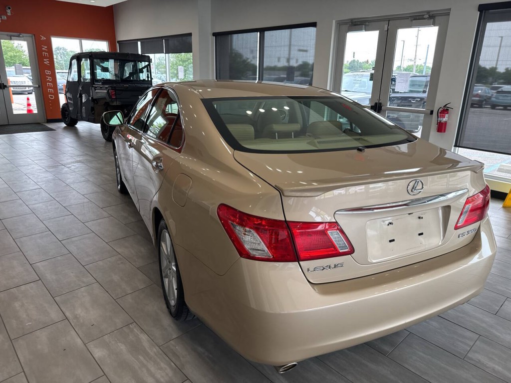 2007 Lexus ES 350 Image 8
