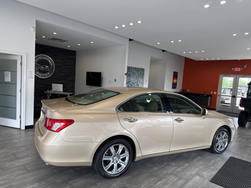 2007 Lexus ES 350 Image 10