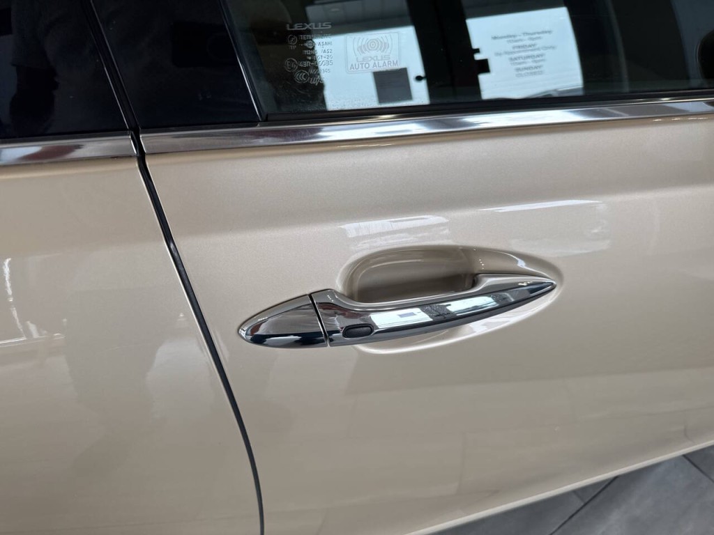 2007 Lexus ES 350 Image 11