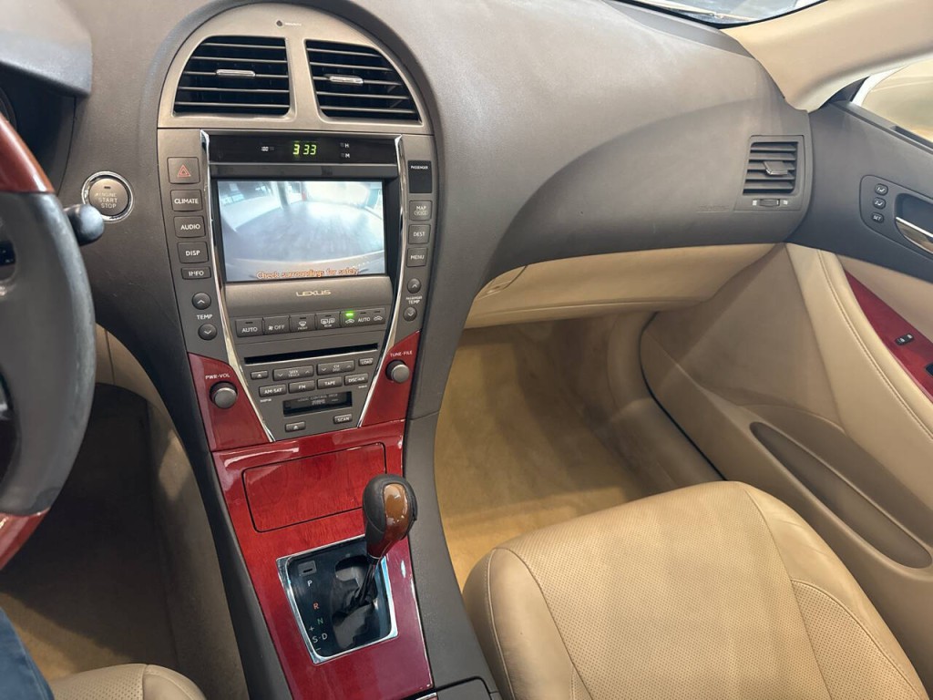 2007 Lexus ES 350 Image 28