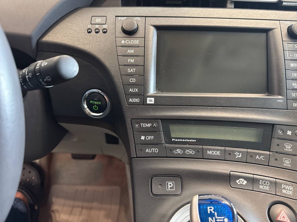 2010 Toyota Prius Image 22