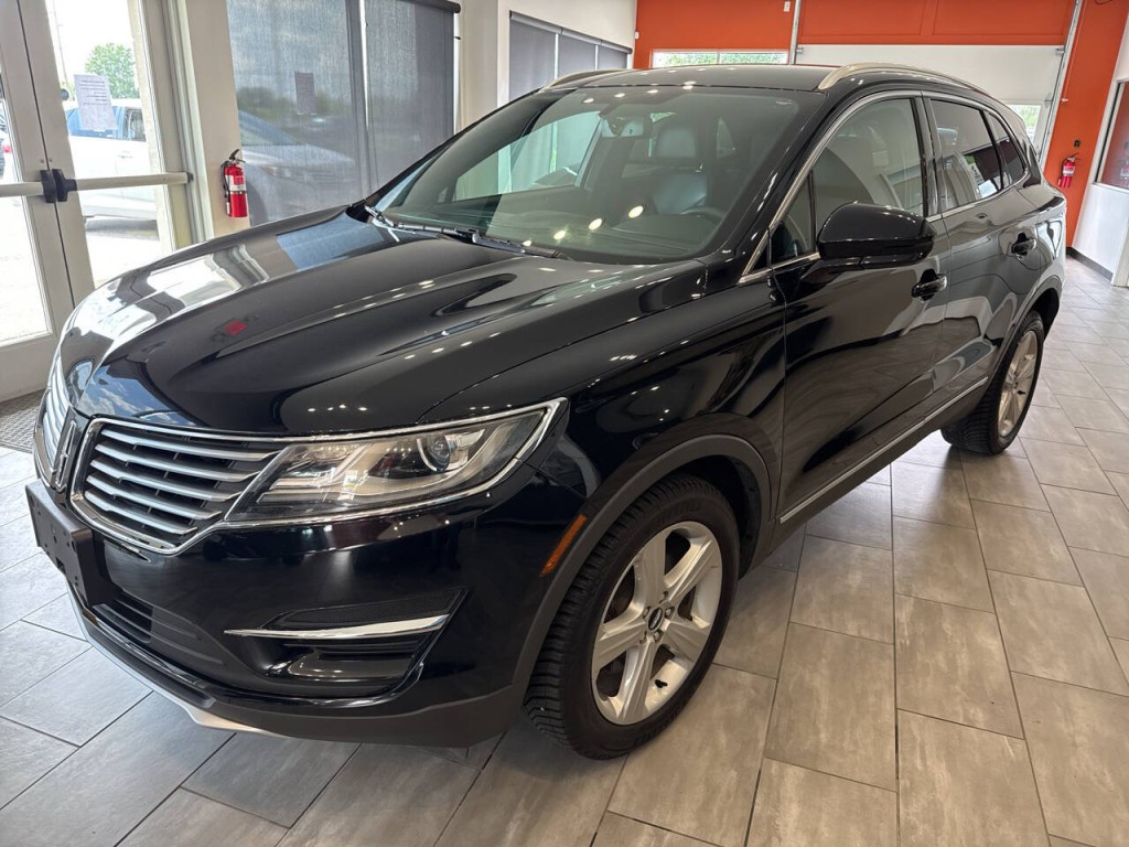 2017 Lincoln MKC Image 3