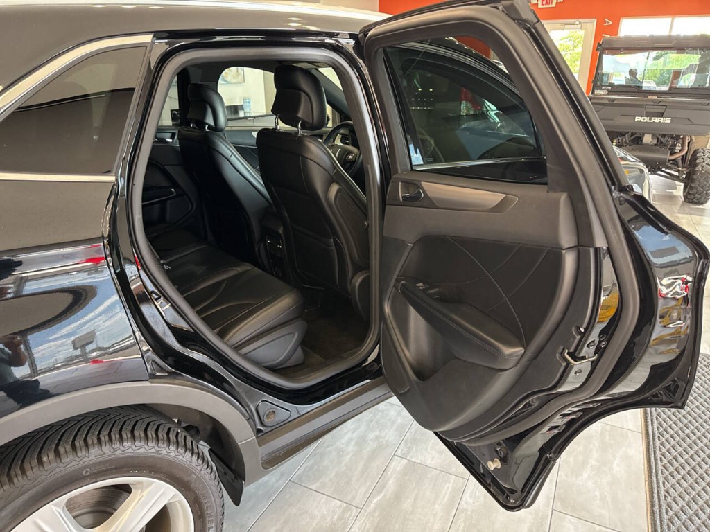 2017 Lincoln MKC Image 30