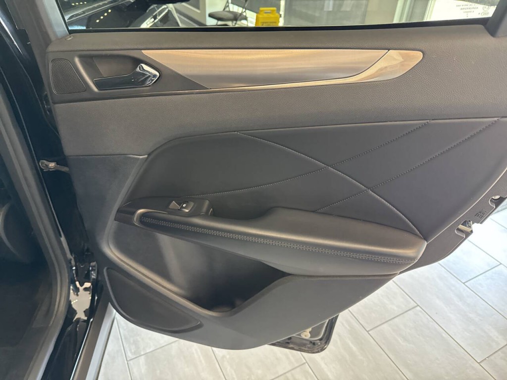 2017 Lincoln MKC Image 31