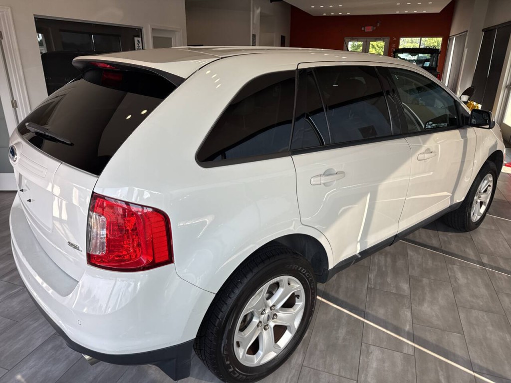 2013 Ford Edge Image 8
