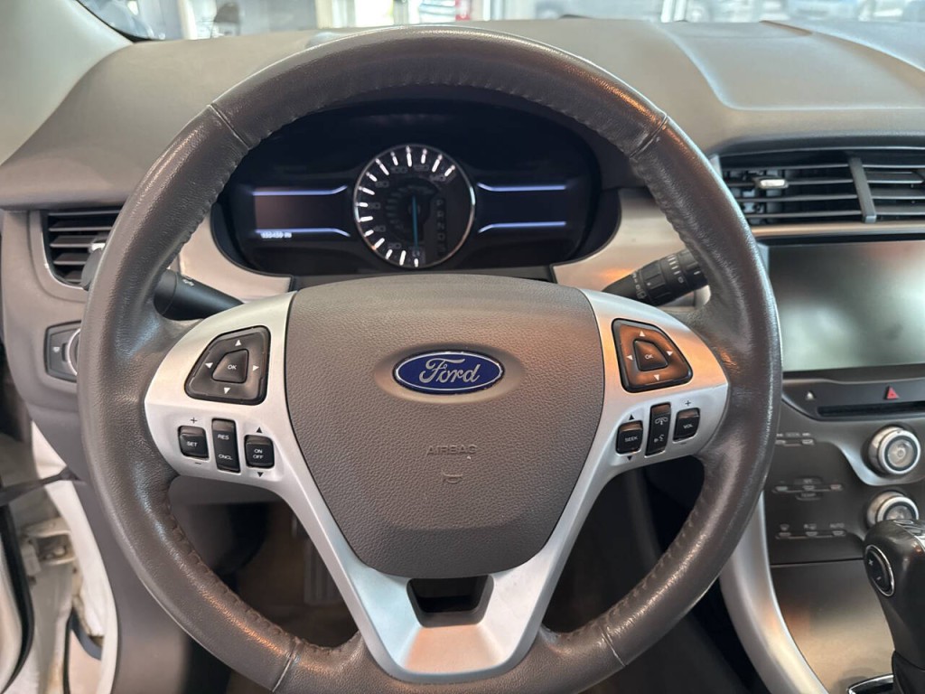 2013 Ford Edge Image 22
